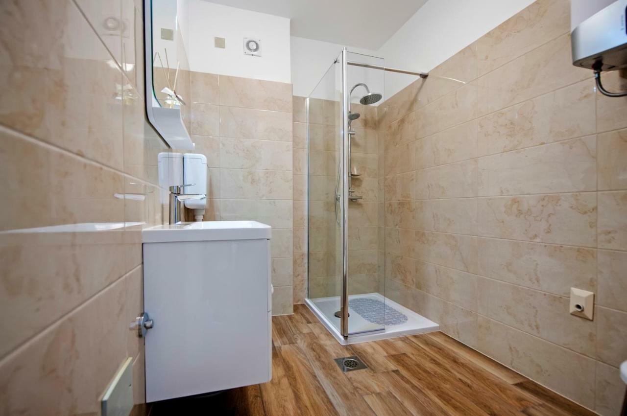 Apartment Loki Rovinj Exterior photo